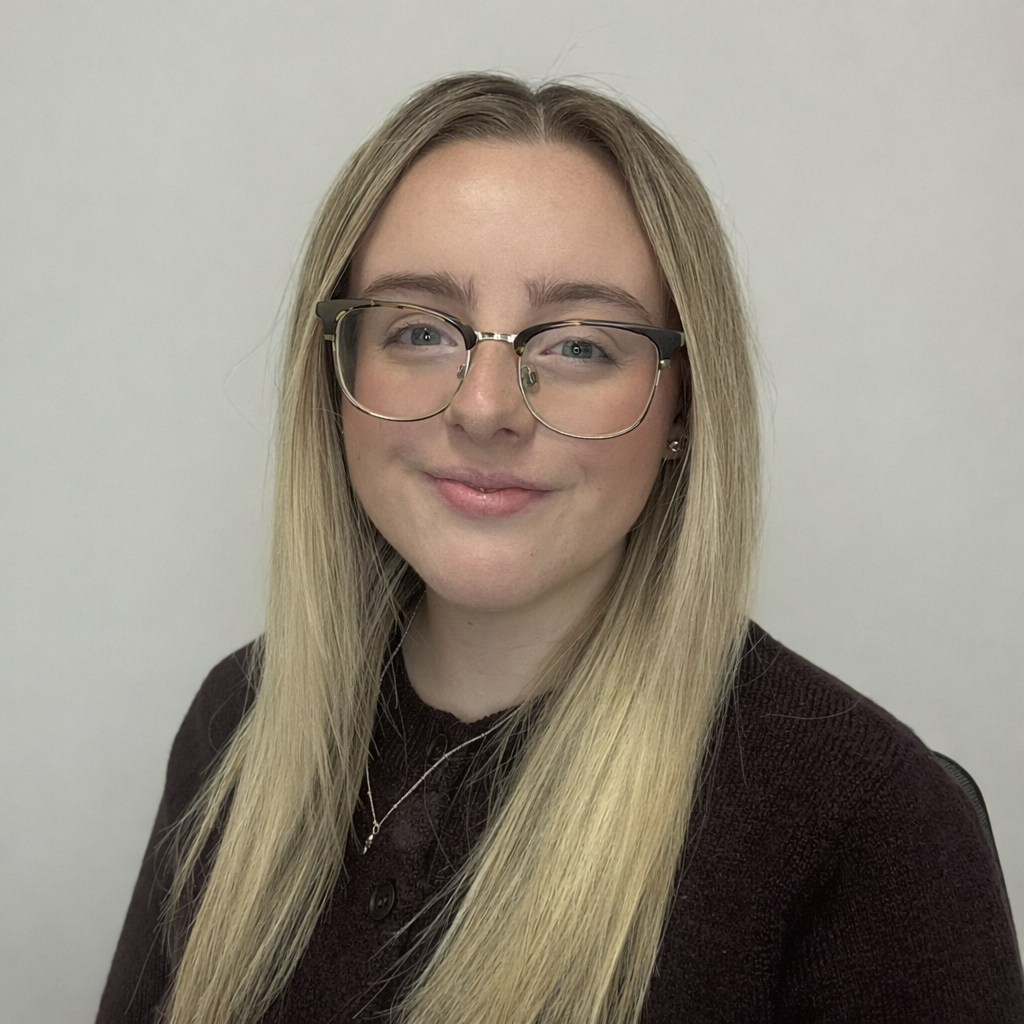 Jess Image for Website ()